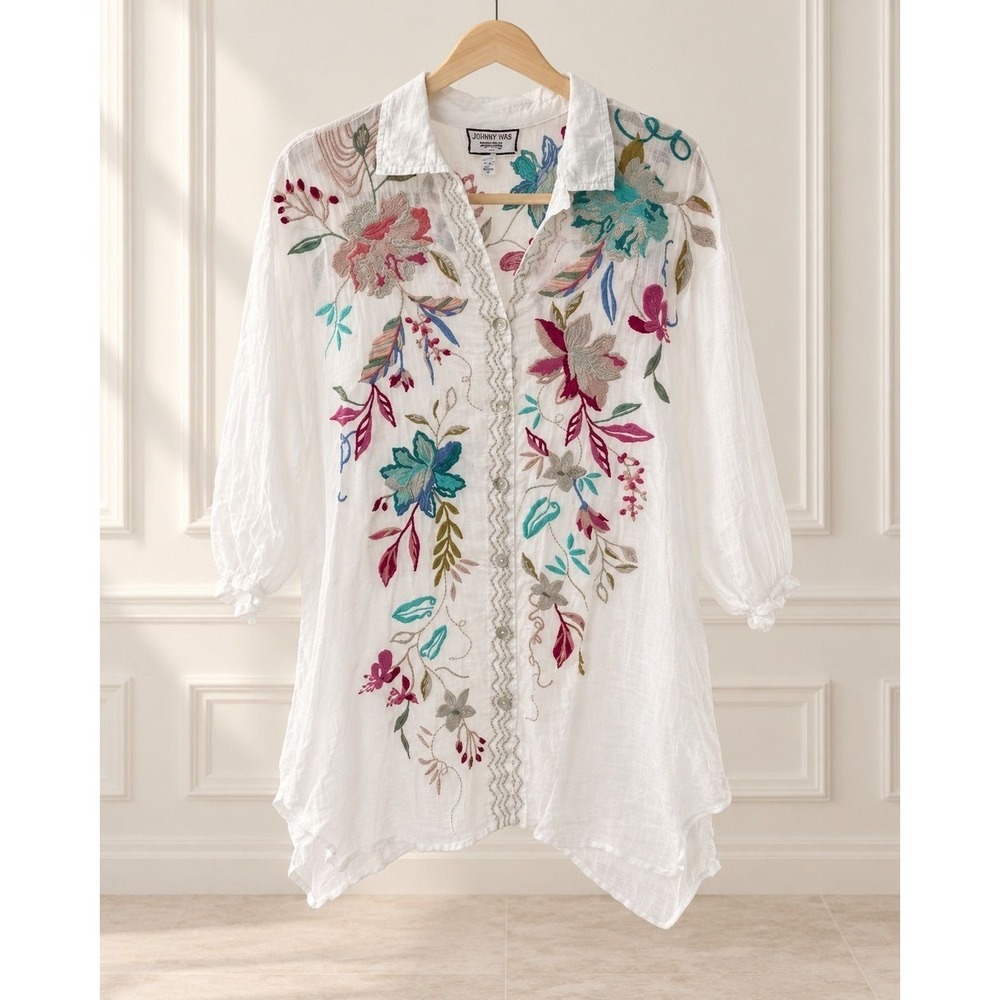 Johnny Was 100% Ramie Embroidered Tunic